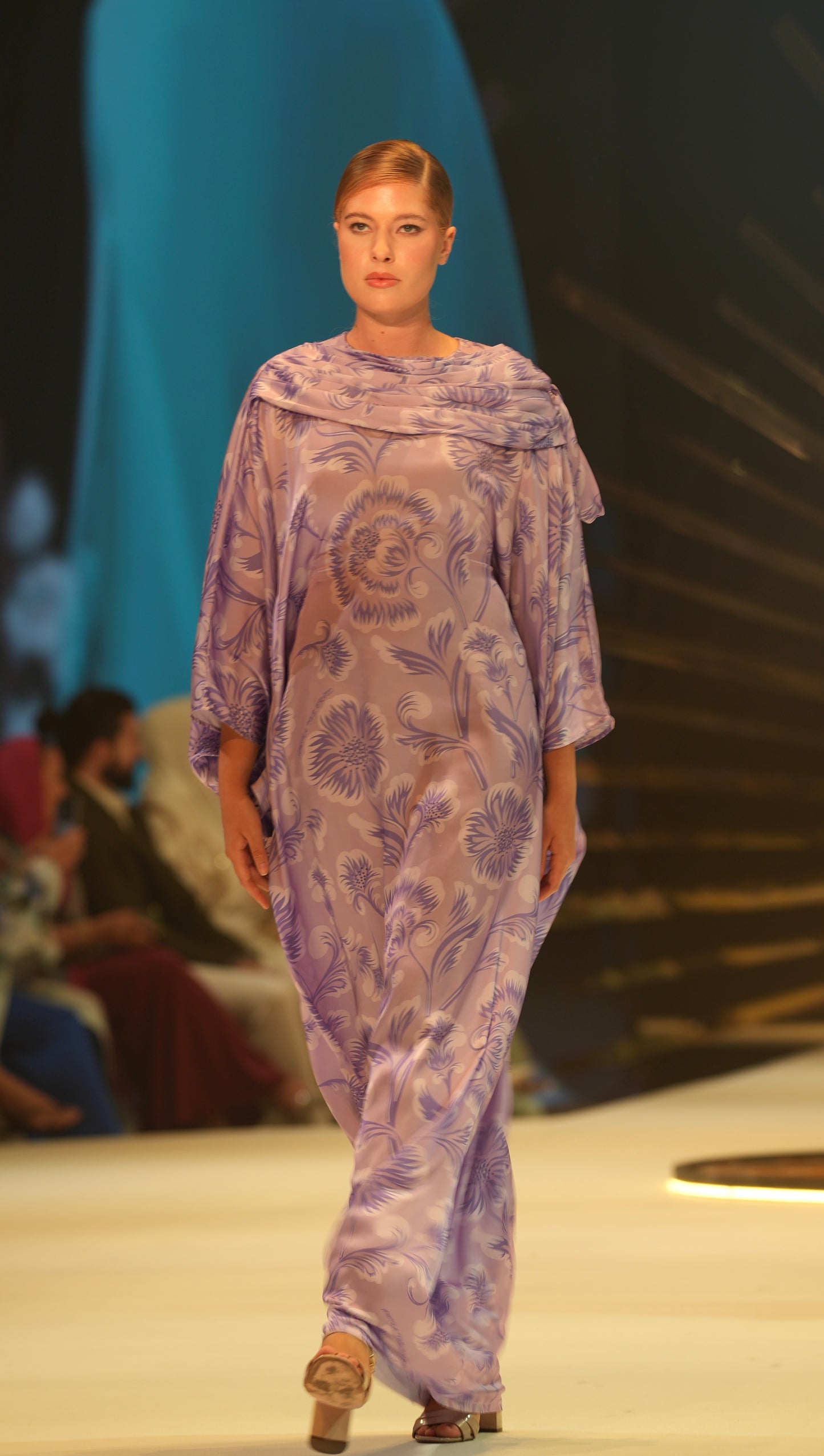 PEONY BOUBOU
