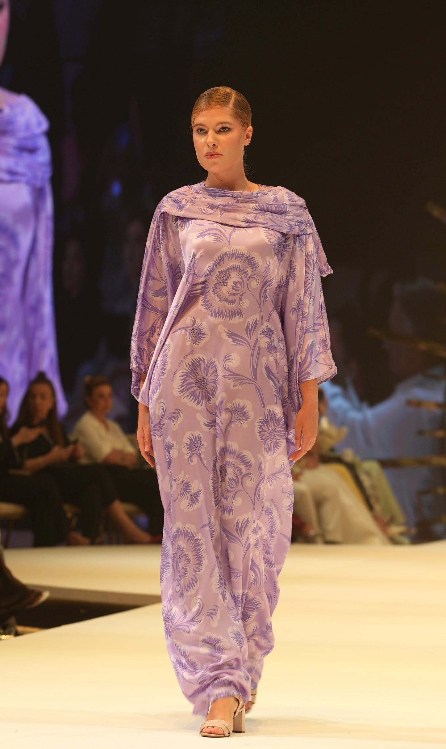 PEONY BOUBOU